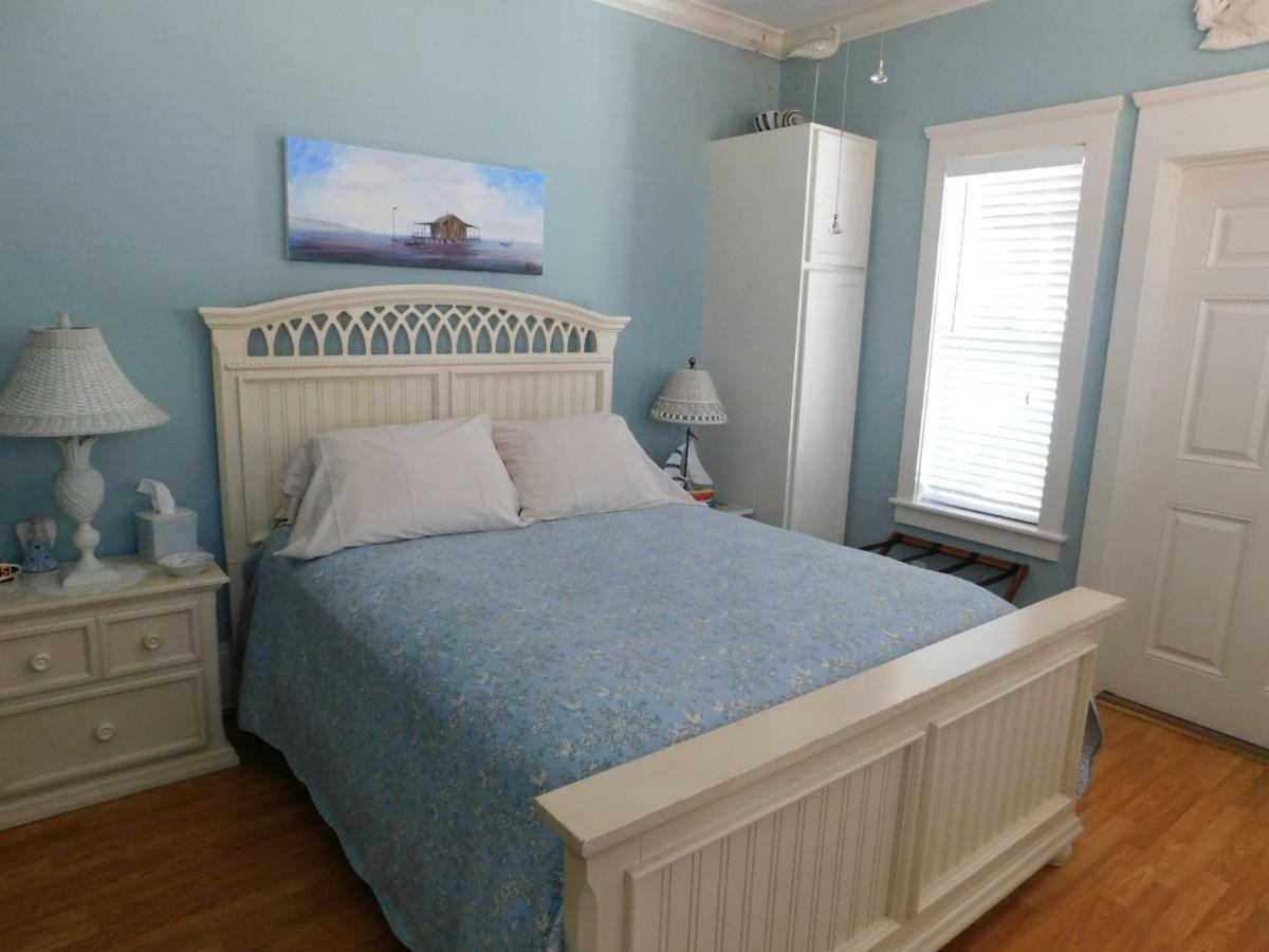 The River Lily Daytona Beach Bilik gambar