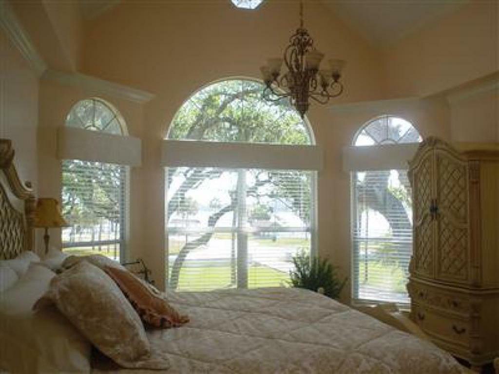 The River Lily Daytona Beach Bilik gambar